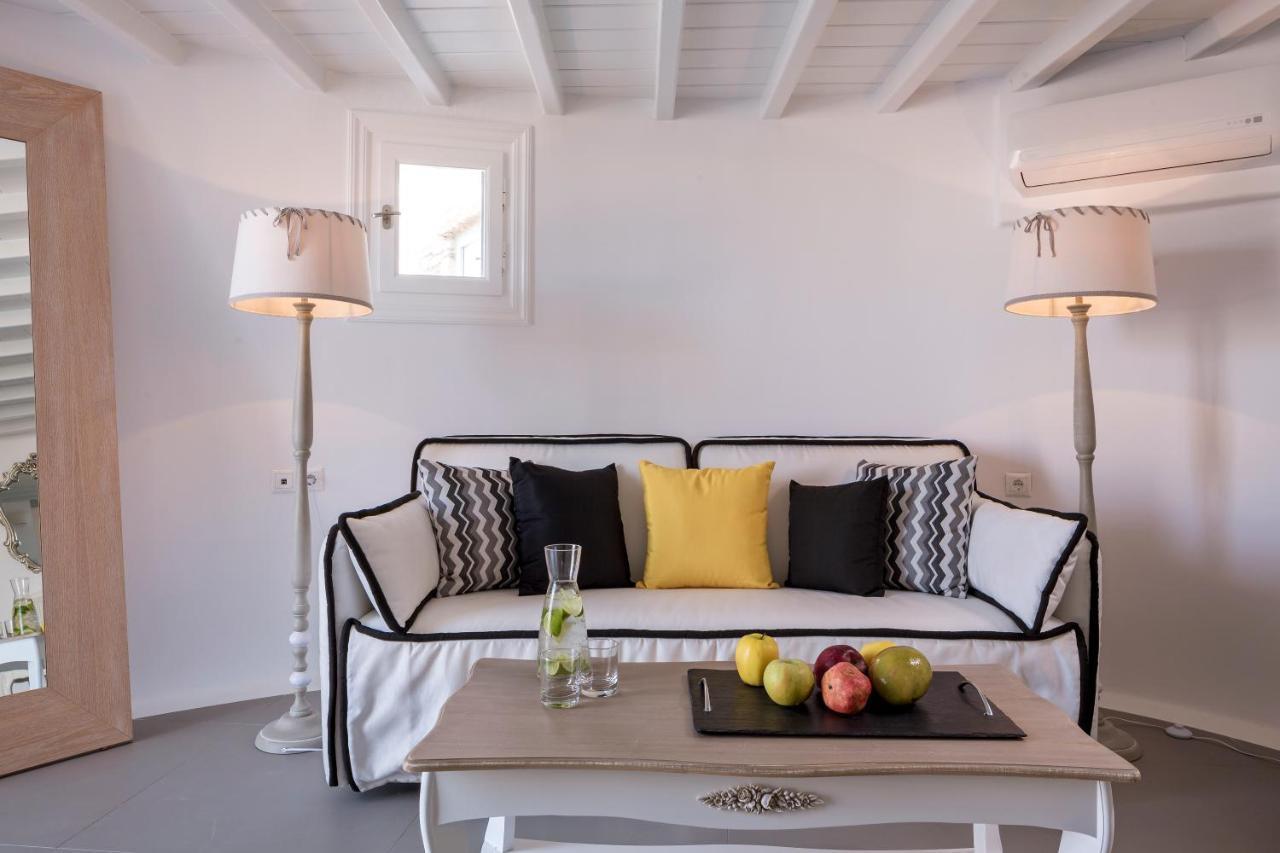 Absolute Mykonos Suites & More Mykonos Town Bagian luar foto